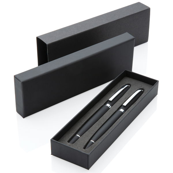 Personligt Deluxe-sæt med kuglepen og rollerpen Personligt Deluxe-sæt med kuglepen og rollerpen
