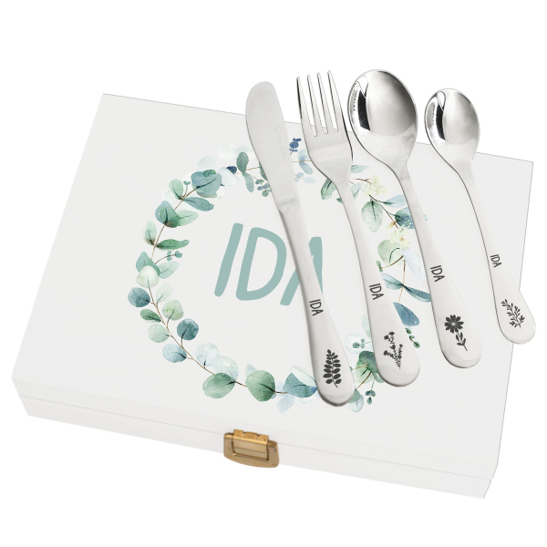 Box med plante-motiv og dets personaliserede bestik Box med plante-motiv og dets personaliserede bestik