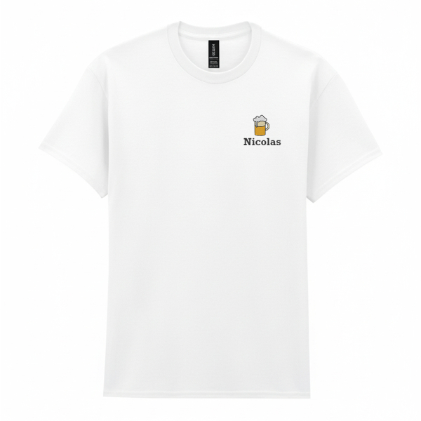 T-shirt med broderet motiv i premium bomuld T-shirt med broderet motiv i premium bomuld