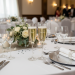 Personlige champagneglas til et par